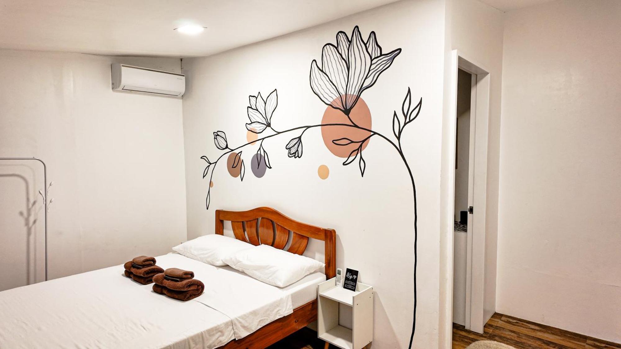 Kasamigos Guesthouse With Fast Internet Puerto Princesa Room photo